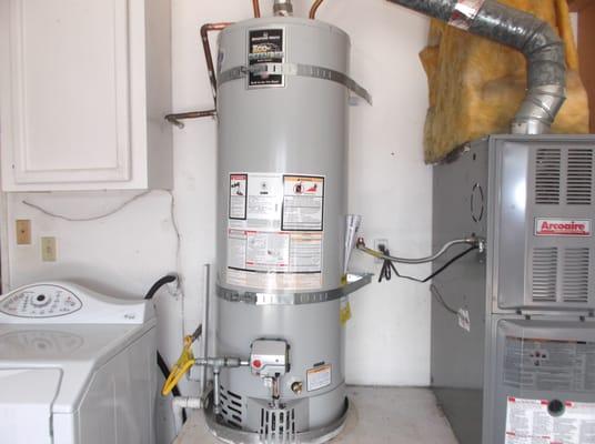 Water Fixers services, repairs and installs any size Gas or Propane Water Heater