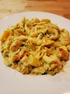 Shrimp and crab rasta pasta