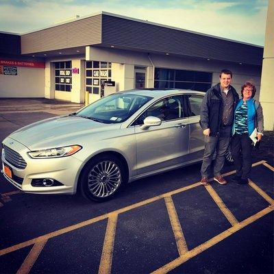 Thank you and congratulations to Jeffrey B. on your new to you 2014 Ford Fusion!!! Enjoy the awesome new set of wheels!!