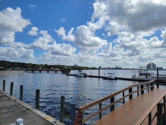 Pier and boat dock by the 3 Fishermen