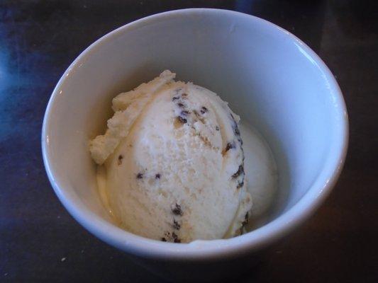 Vanilla chocolate chip gelato.