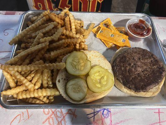 Hamburger with fries