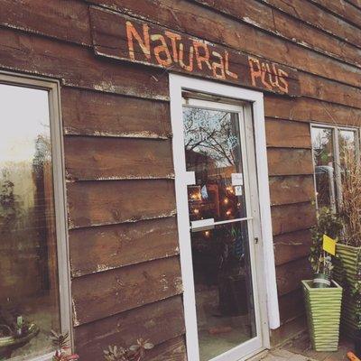 Natural Plus Nursery & Landscaping