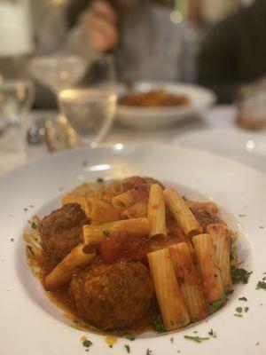 L- Rigatoni Meatballs