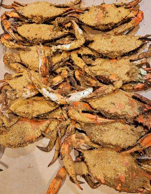 1 Dozen of Large Crabs