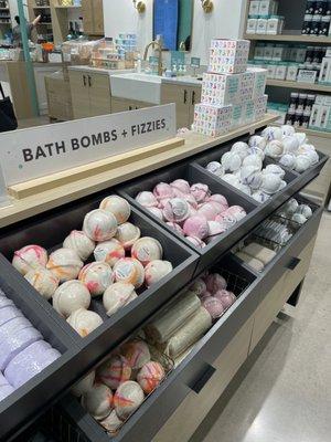 Bath bomb selection