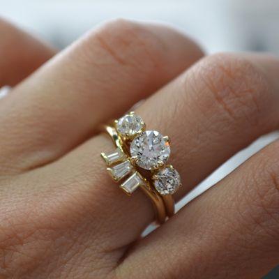 Custom 3 diamond wedding set in yellow gold