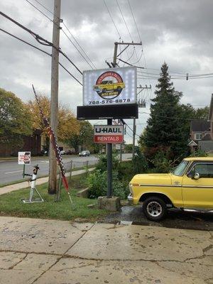 ALs Mufflers and Brakes featuring Uhaul.