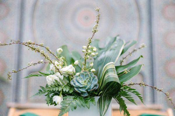 Centerpiece for wedding  Venue: Garfield Park Conservatory