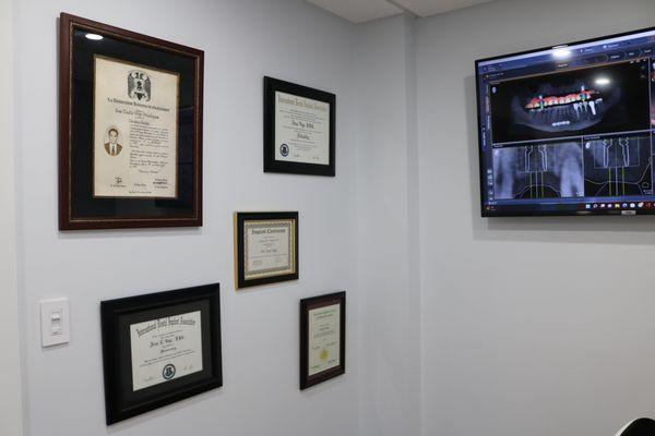 Diplomas & Certifications