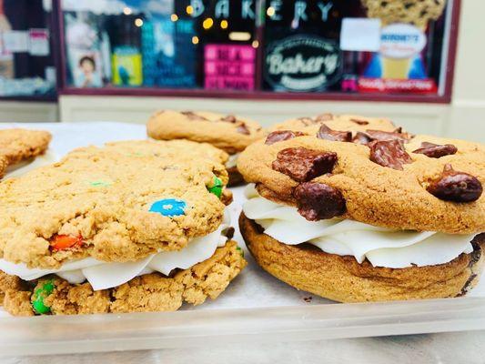 Cookie Sandwiches