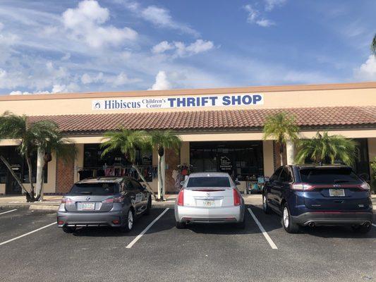 Hibiscus Children's Center - Thrift store