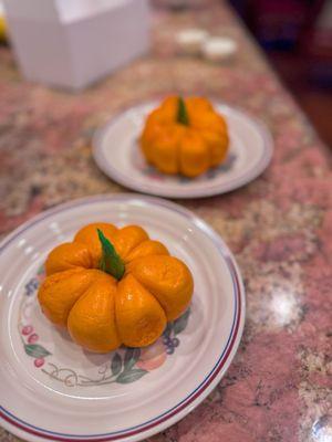 Pumpkin-Shaped Bagel