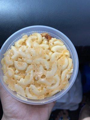 Macaroni & cheese.. creamy & good!