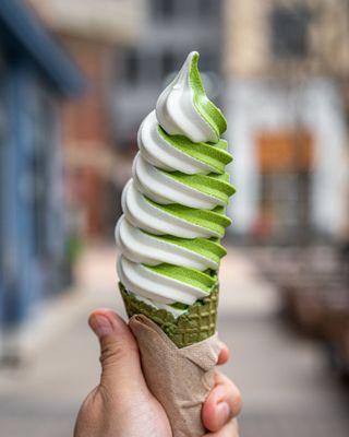 Matcha/Vanilla Mix Ice Cream