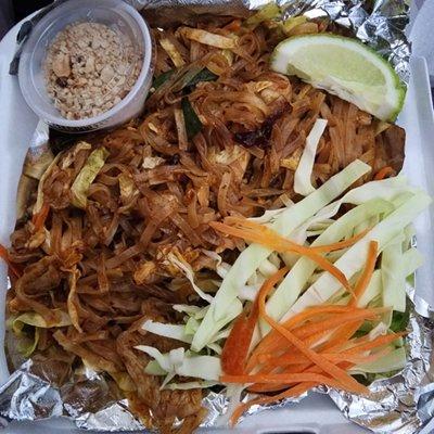 Pad Thai with Chicken