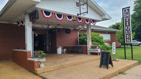 Antique Cellar is loaded full of antiques