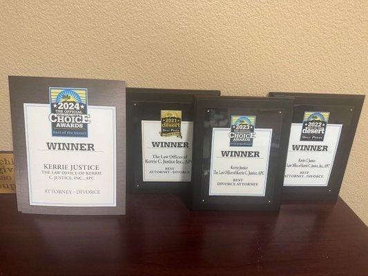 Winner of the Best Divorce Attorney in the Desert 2021, 2022, 2023, and 2024 by The Official Community's Choice Awards