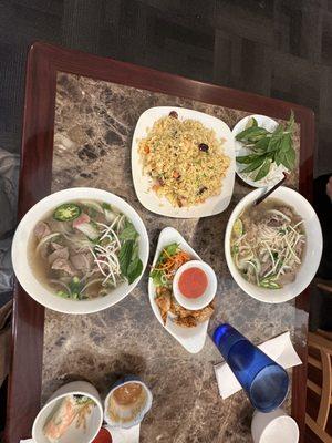 Com Chien Tap Cam, Lobster Wonton, Pho Tai Chin (small), Pho Dac Biet (large)