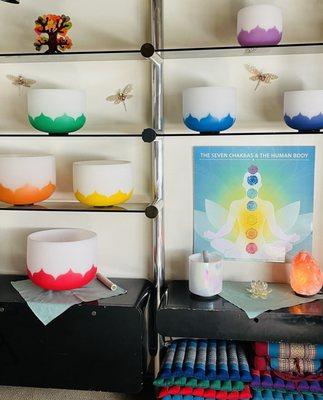 Looking forward to a Soundbath with these Chakra Crystal singing bowls !