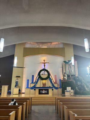 Main Altar - Advent 2024