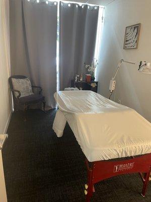 Patient's room, clean and cozy