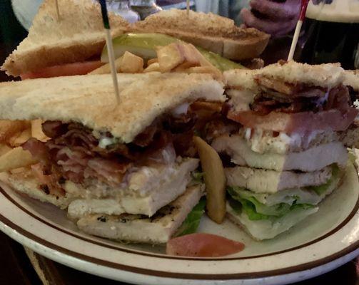 Delicious BLT with Grilled Chicken!!!