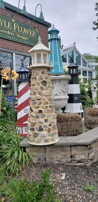 Love these lighthouses!!