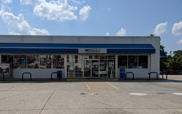 Clark's Pump-N-Shop, West Liberty