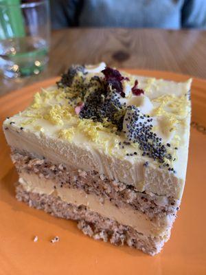 Lemon Rapture Live Layered Cake