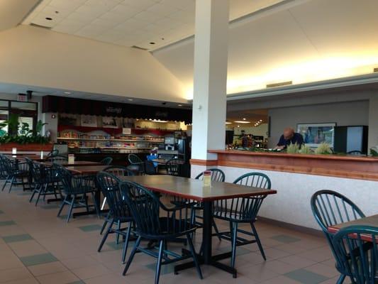 Cafe at Heinen's