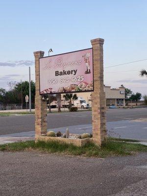 La Reynera Bakery