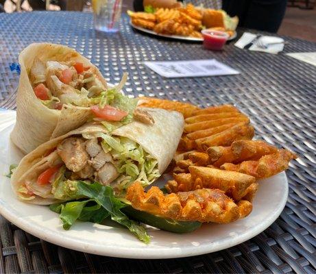 Thai Chicken Wrap