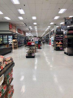 ShopRite Warwick NY. Fairly clean and remodeled.