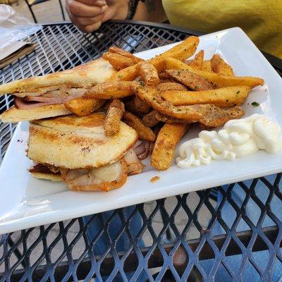 Cuban sandwich with fries