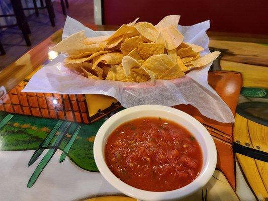 Salsa & Chips were tasty