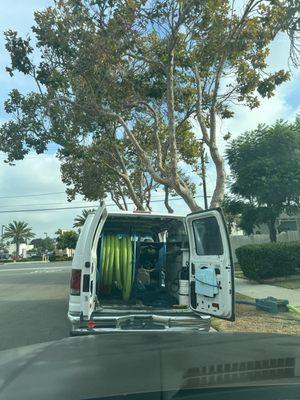 Them cleaning moldy asbestos condemned old carpet yesterday. Asbestos cannot be cleaned out of carpet.