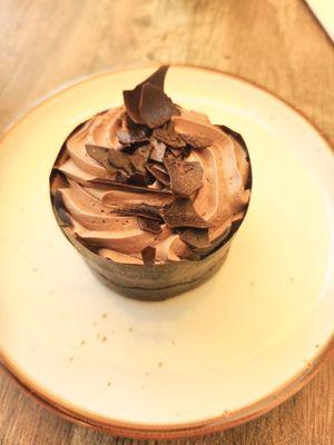 Chocolate mousse cup