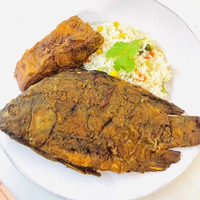 Mojarra y Pescado Bagre frito cada Viernes de Cuaresma