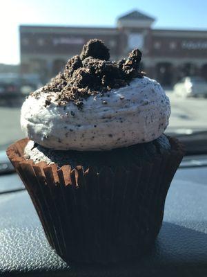 Cookies & Cream Cupcake