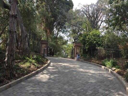 Saratoga Driveway plus retaining wall