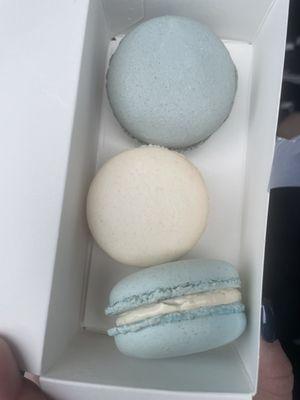 Fresh macaroons