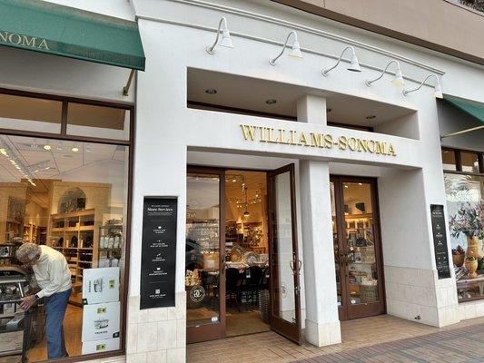 Williams-Sonoma