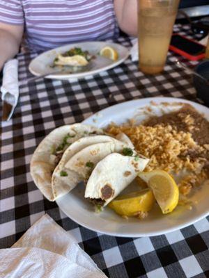 Beef taco plate.