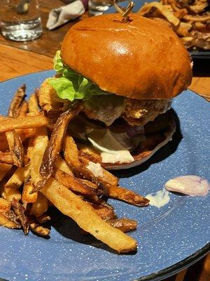 Fried chicken sandwich