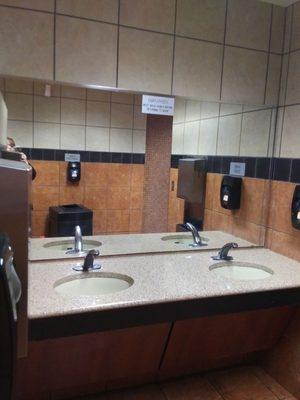 Sink area