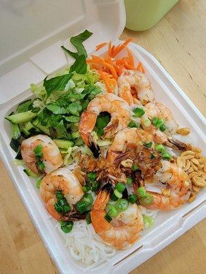 Vermicelli with grilled prawn