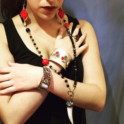 Stand out from the crowd with sexy red jewelry!