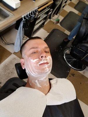 Getting a clean straight razor shave to start the yeard!