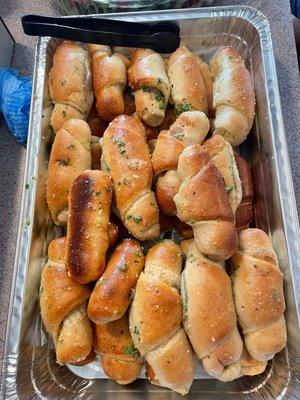 Mouth watering garlic knots